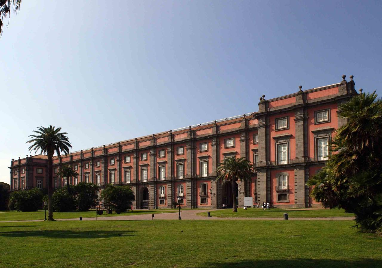 22 m2, 1 yatak odalı, 1 banyolu , Historical Center bölgesinde Napoli Dış mekan fotoğraf